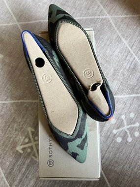 Rothy's Pointed Camo Knit Flats in Green